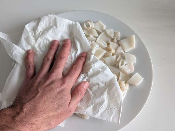 Inktvisringen in luchtfriteuse knapperig en licht - Voorbereiding stap 1