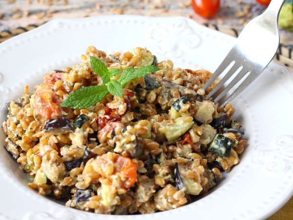 Romige speltsalade met courgettes, aubergines en cherrytomaatjes - Voorbereiding stap 8