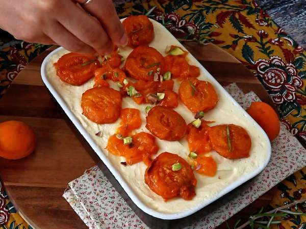 Tiramisu met geroosterde abrikozen: het perfecte fruitige en smeltende dessert voor de zomer - Voorbereiding stap 11
