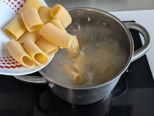 Pasta met paprika en munt: romig en geurig - Voorbereiding stap 6