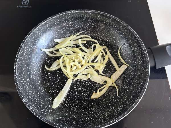 Sardines in blik op escabèche-wijze - Voorbereiding stap 2