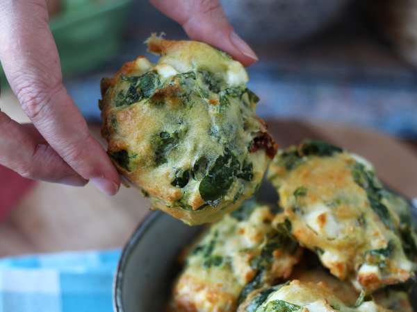 Hartige koekjes met feta, gedroogde tomaten en spinazie - Voorbereiding stap 6