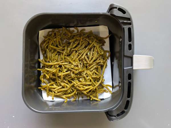 Groene bonen met Thaise saus, bereid in de Air Fryer - Voorbereiding stap 3