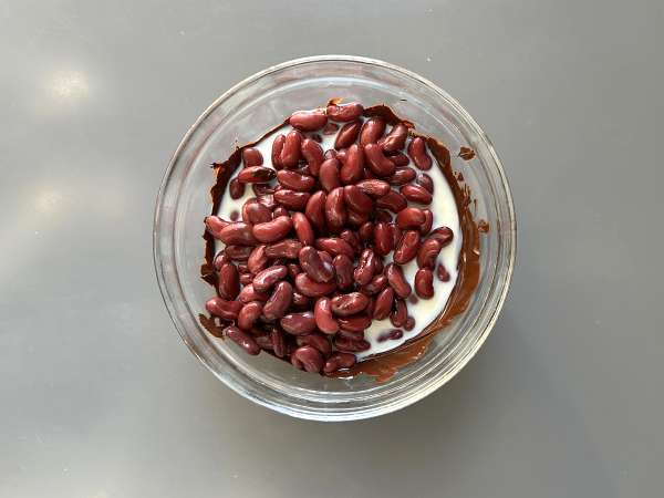 Proteïnebrownie met chocolade en rode bonen - Voorbereiding stap 3