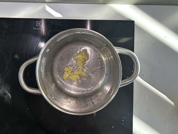 Curry van koraallinzen met kokosmelk: een eenvoudig en romig recept - Voorbereiding stap 2
