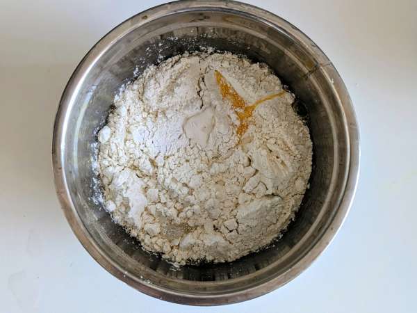 Eenvoudige, smeuïge perentaart met amandelen - Voorbereiding stap 2
