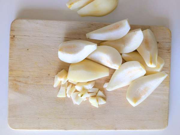 Eenvoudige, smeuïge perentaart met amandelen - Voorbereiding stap 4