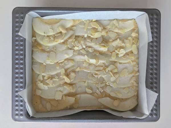 Eenvoudige, smeuïge perentaart met amandelen - Voorbereiding stap 7