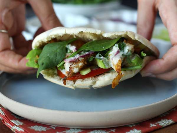 Kipshawarma uit de Air Fryer, pitabroodje en tahinisaus - Voorbereiding stap 8