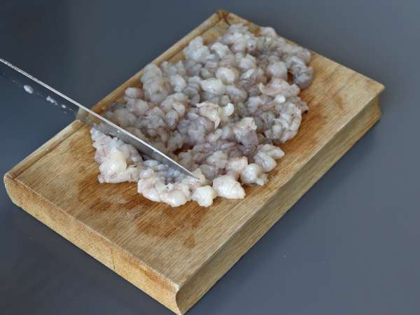 Garnalenhapjes in de stijl van loempia’s uit de heteluchtfriteuse - Voorbereiding stap 1