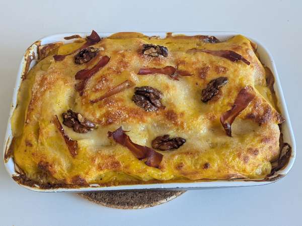Romige lasagne met pompoen, speck en knapperige walnoten - Voorbereiding stap 9