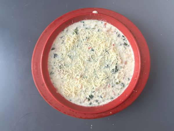 Quiche zonder korst met zalm, spinazie en cottage cheese - Voorbereiding stap 7