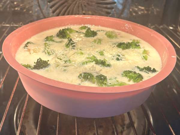 Quiche zonder deeg met broccoli, pancetta en cottage cheese - Voorbereiding stap 6