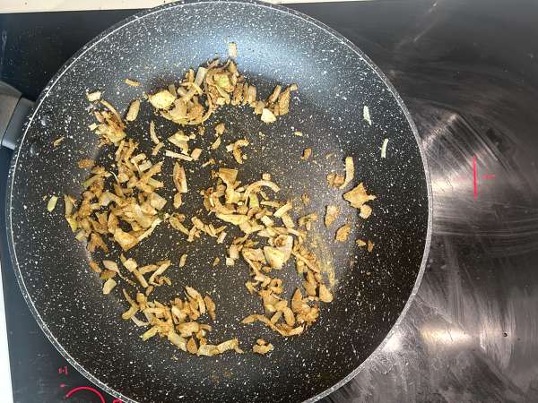 Palak tofu: Indiase curry met spinazie en tofu - Voorbereiding stap 7