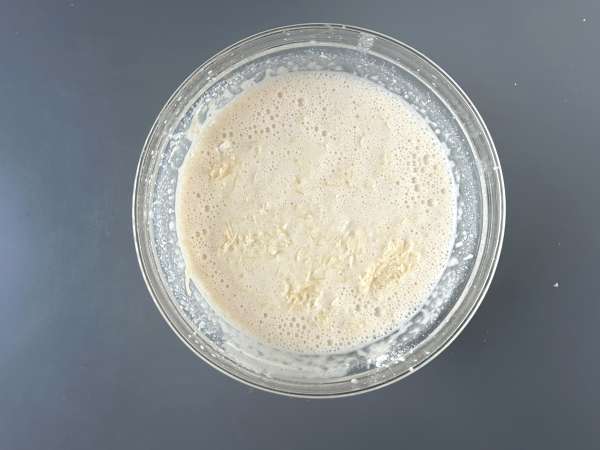 Quiche zonder deeg met tonijn, wortelen en cottage cheese: eenvoudig en eiwitrijk - Voorbereiding stap 5
