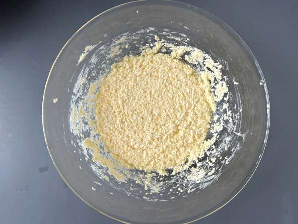 Extra smeuïge appelcake met knapperige streusel - Voorbereiding stap 2
