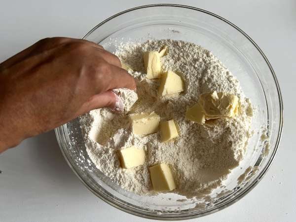 Szarlotka: Poolse appeltaart met een knapperige topping - Voorbereiding stap 2