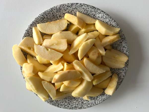 Szarlotka: Poolse appeltaart met een knapperige topping - Voorbereiding stap 6