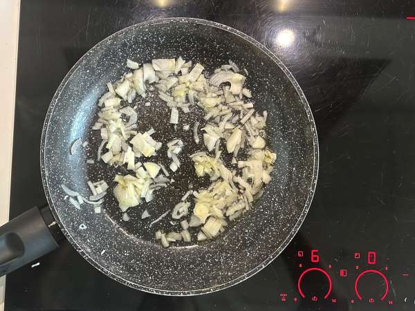 Gratin van flespompoen uit de Air Fryer in dauphinois-stijl - Voorbereiding stap 1