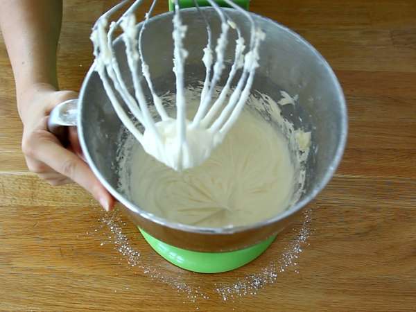 Speciale Red Velvet-taart voor Halloween! - Voorbereiding stap 7