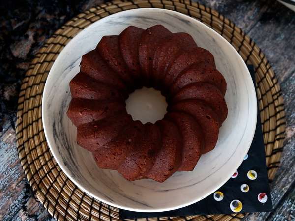 Halloween-bundtcake met een duivels lekkere glazuurlaag - Voorbereiding stap 6