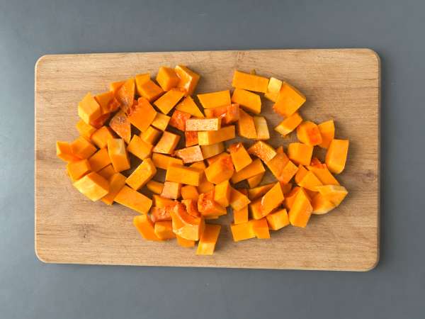 Eenpansgerecht met pompoen en gehakt: romig en hartverwarmend - Voorbereiding stap 2