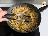 Spaghetti cacio e pepe: 3 ingrediënten, een smaakexplosie! - Voorbereiding stap 6