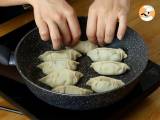 Gyoza's met kip, wortels en champignons - Voorbereiding stap 10