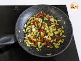 Pasta met courgettes en zongedroogde tomaten: een snel en lekker voorgerecht! - Voorbereiding stap 1