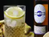 Alcoholvrije Martini Spritz, een zoete, bloemige cocktail voor het aperitief, foto 1