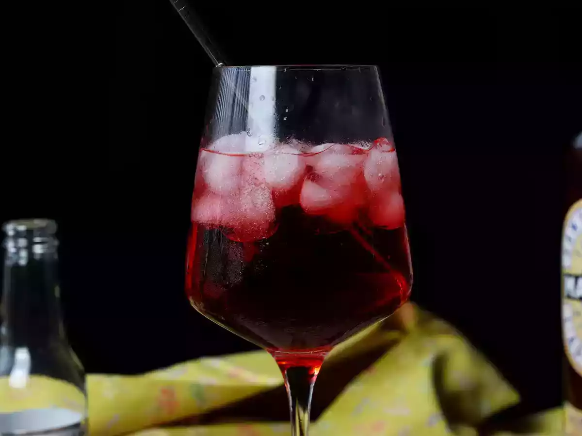 Alcoholvrije martini tonic, de frisse, fruitige cocktail! - foto 2