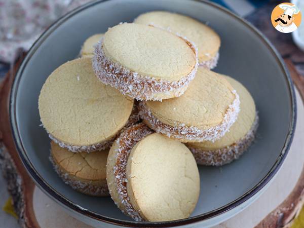 Alfajores - Argentijnse zandkoekjes met dulce de leche en kokos - foto 5