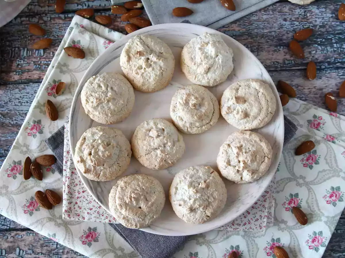Amaretti, Italiaanse amandeltraktaties perfect bij de koffie! - foto 5