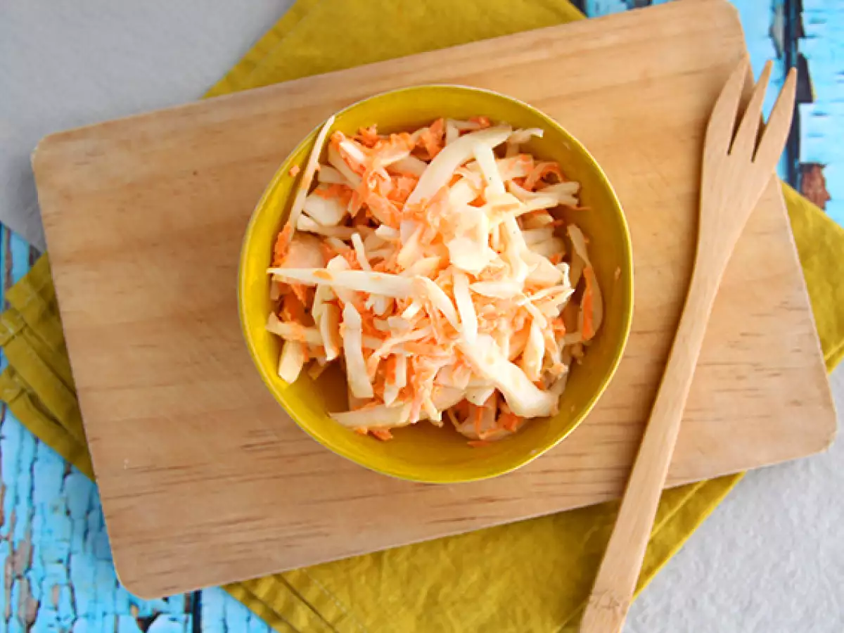 Amerikaanse coleslaw (salade van witte kool en wortel) - foto 2