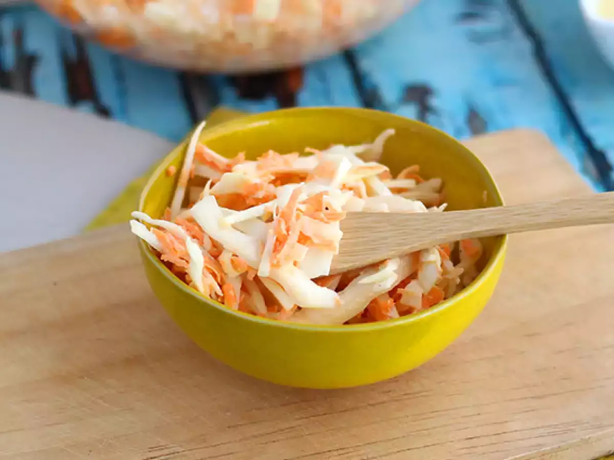 Amerikaanse coleslaw (salade van witte kool en wortel) - foto 4