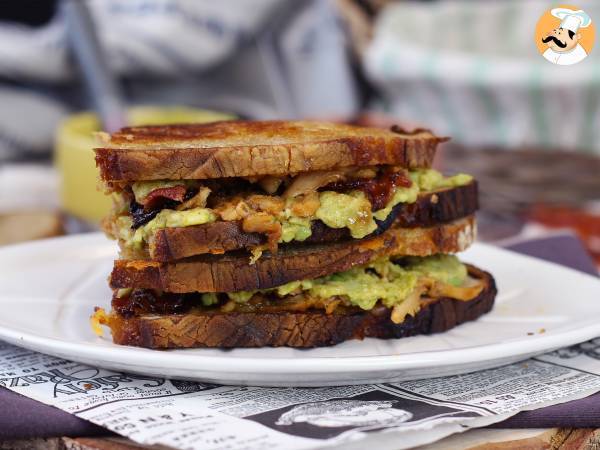 Amerikaanse gegrilde kaas maxi sandwich: kip, avocado, bacon - foto 6