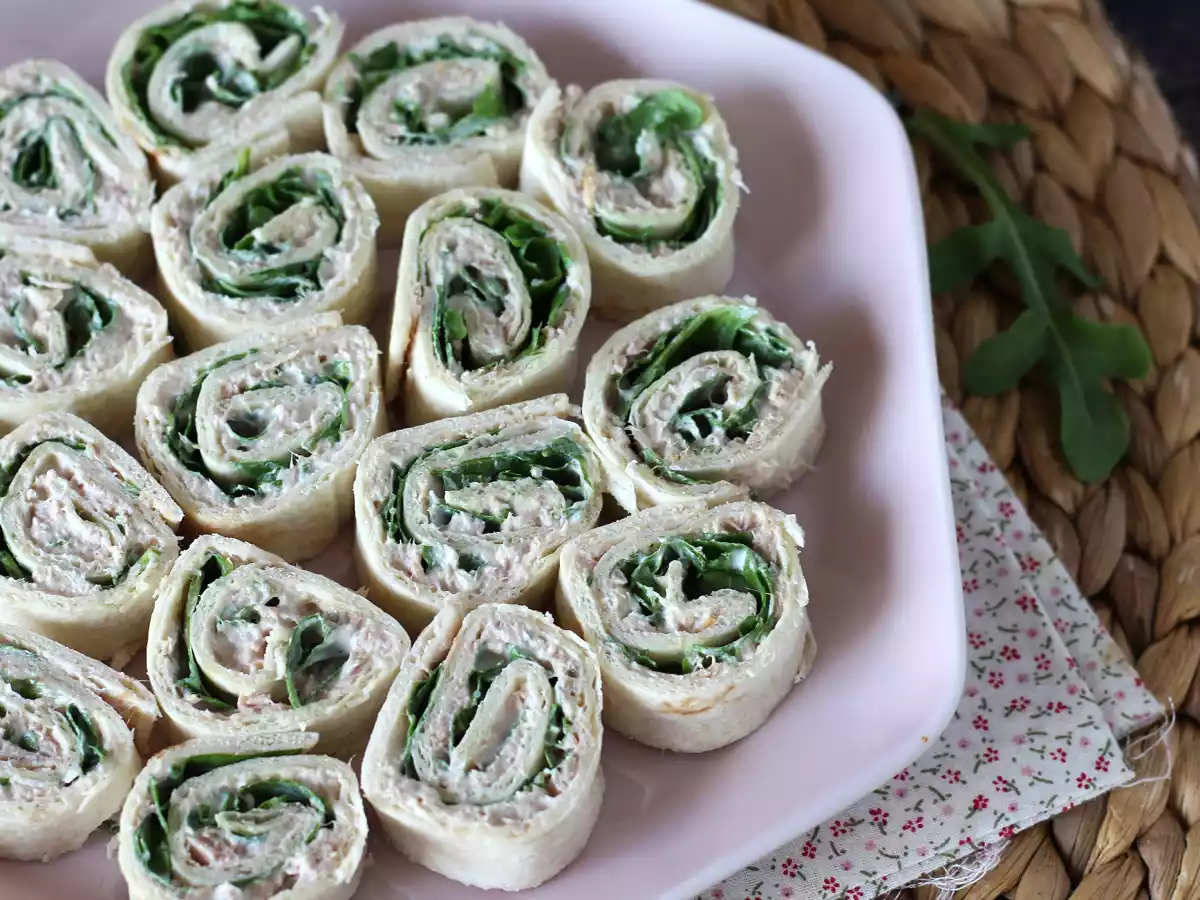 Aperitiefwraps met tortilla's, tonijn en fromage frais