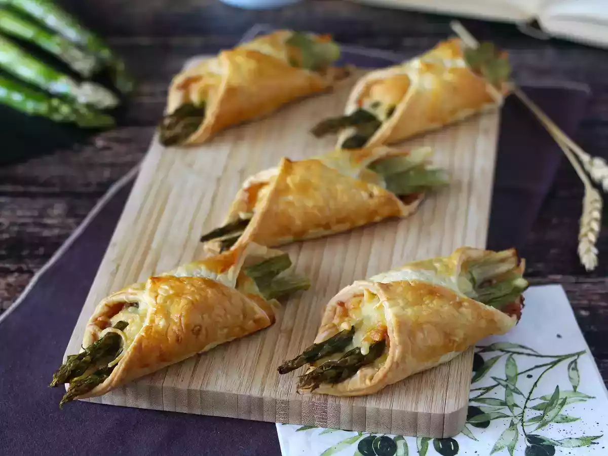 Asperges, ham en smeltkaasgebakjes - foto 2