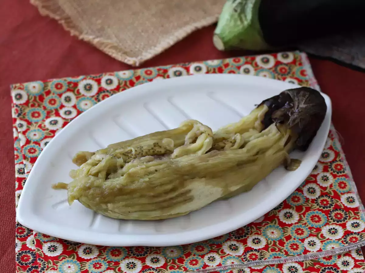 Aubergine roosteren en gemakkelijk pellen in de oven