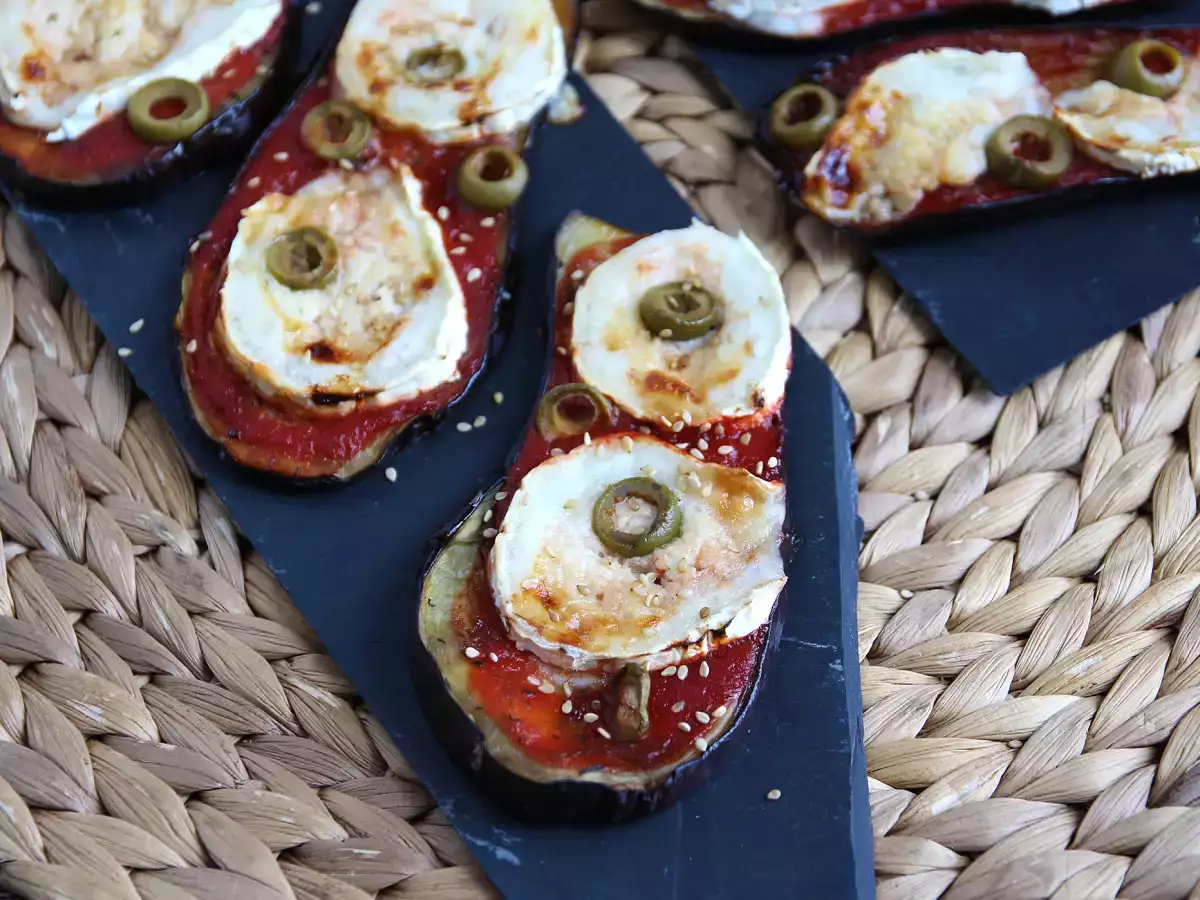 Auberginetoast met tomatencoulis en geitenkaas - foto 2