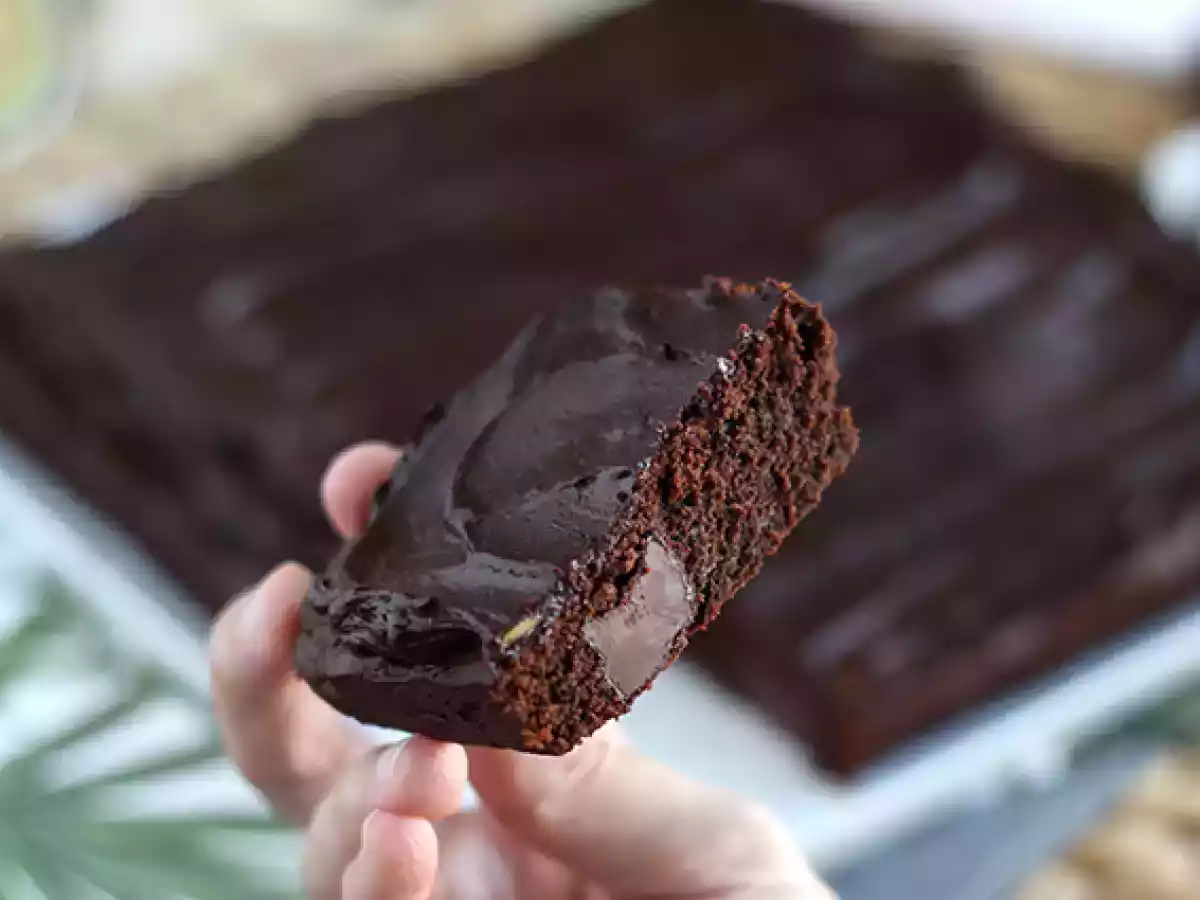 Avocado en chocolade brownie zonder boter - lactosevrij - foto 2