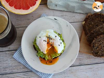 Avocado toast met gepocheerd ei - foto 4