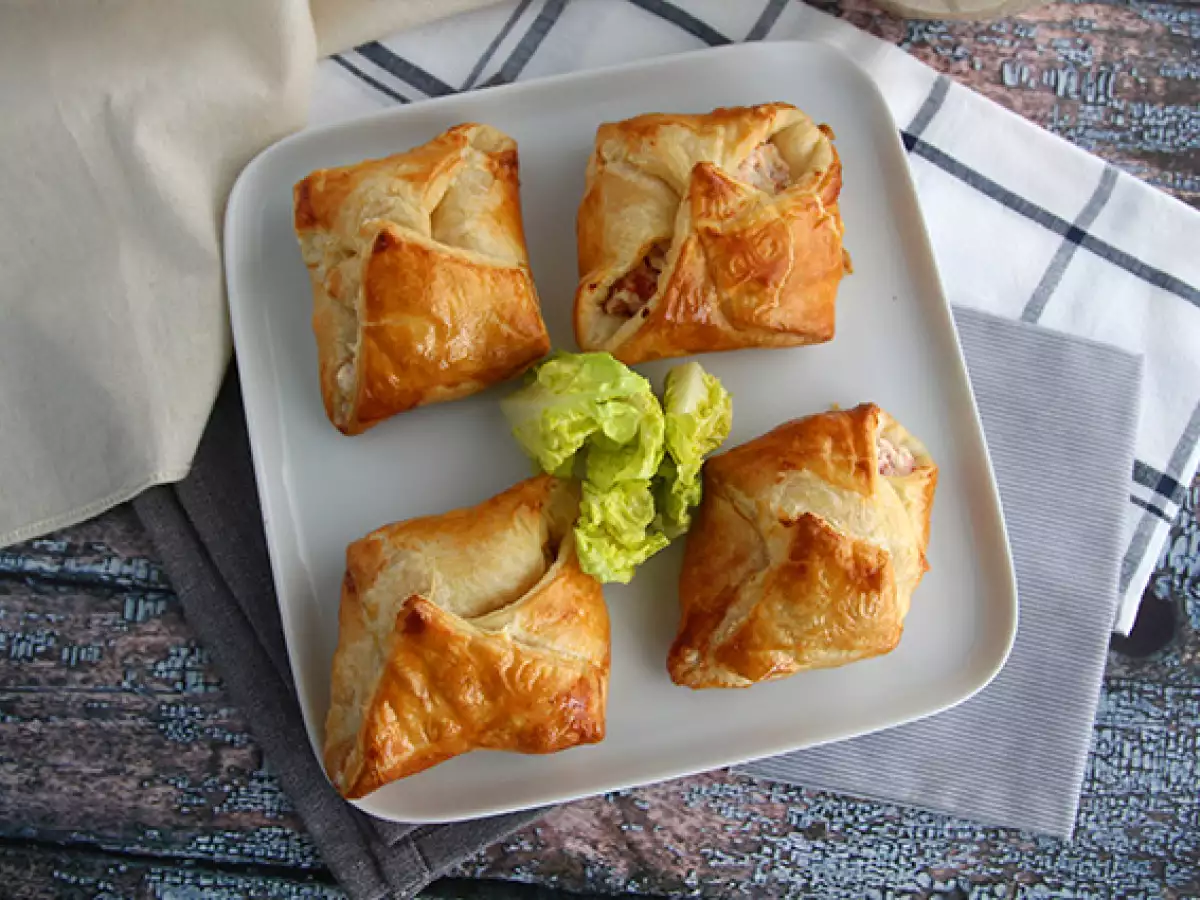 Bladerdeeghapjes met gerookte zalm en geitenkaas - foto 3