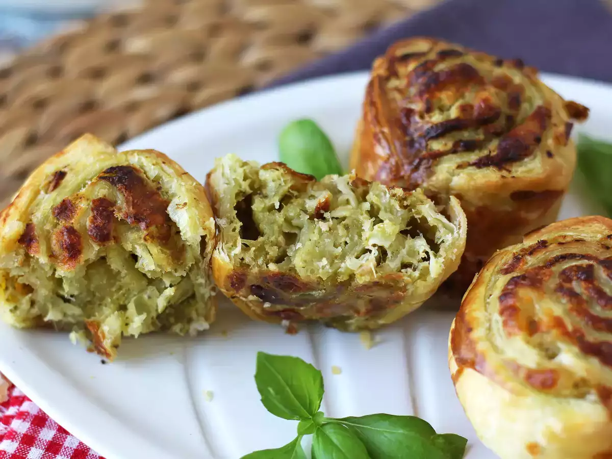 Bladerdeeghapjes met pesto en mozzarella uit de airfryer, klaar in 15 minuten! - foto 3