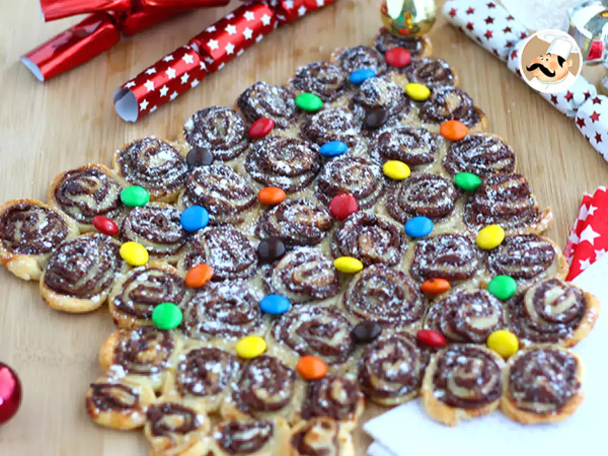 Bladerdeegkerstboom met Nutella om te delen