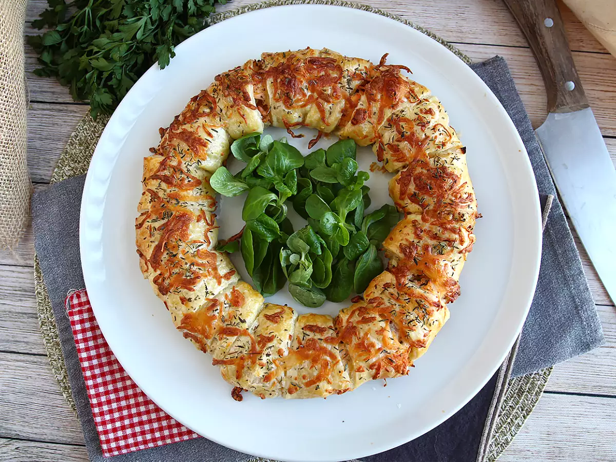 Bladerdeegkrans met zalm en mosterd - foto 5