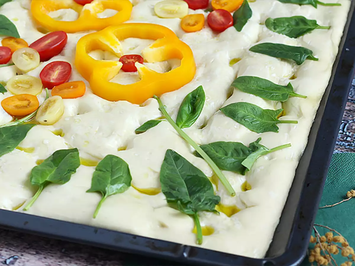 Bloemige focaccia – focaccia art - foto 5