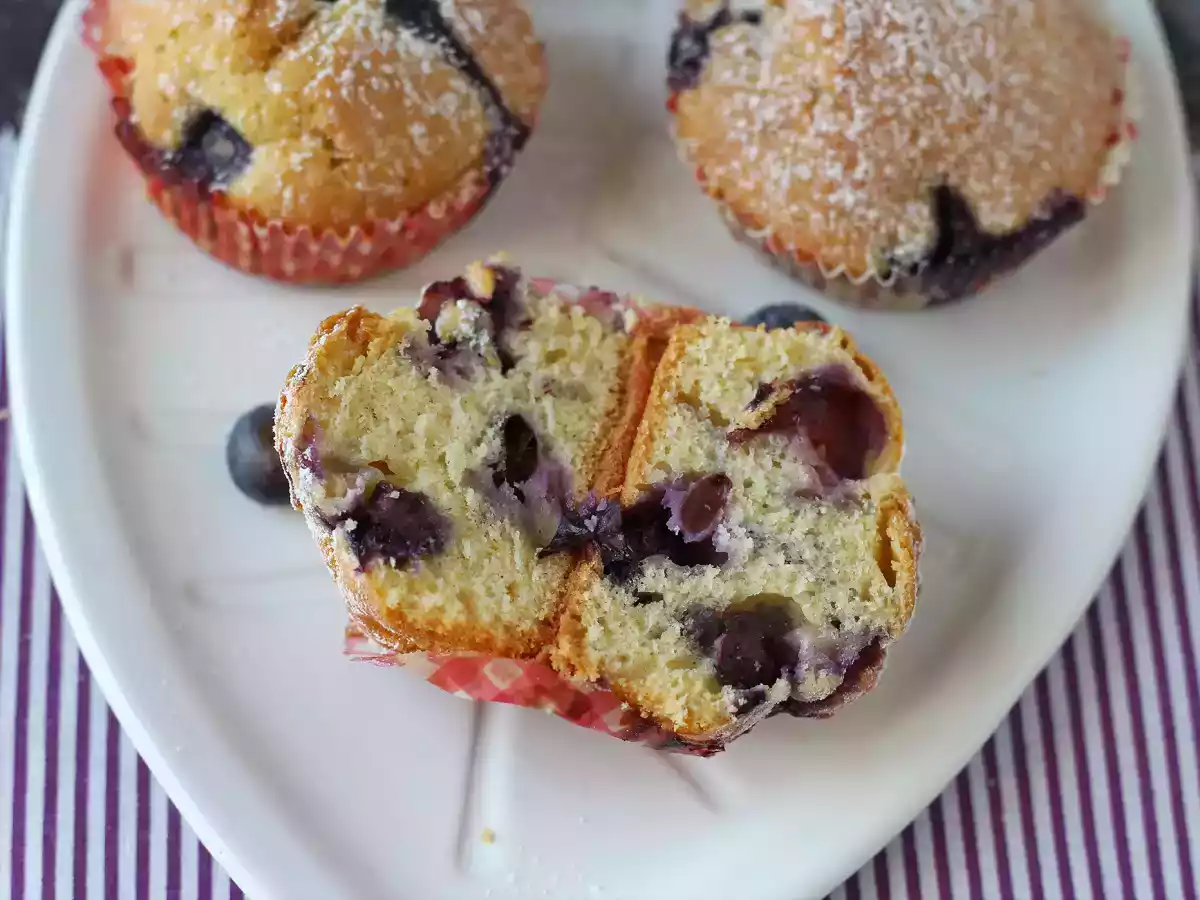 Bosbessenmuffins, een miniversie van Pyreneeëntaart! - foto 2