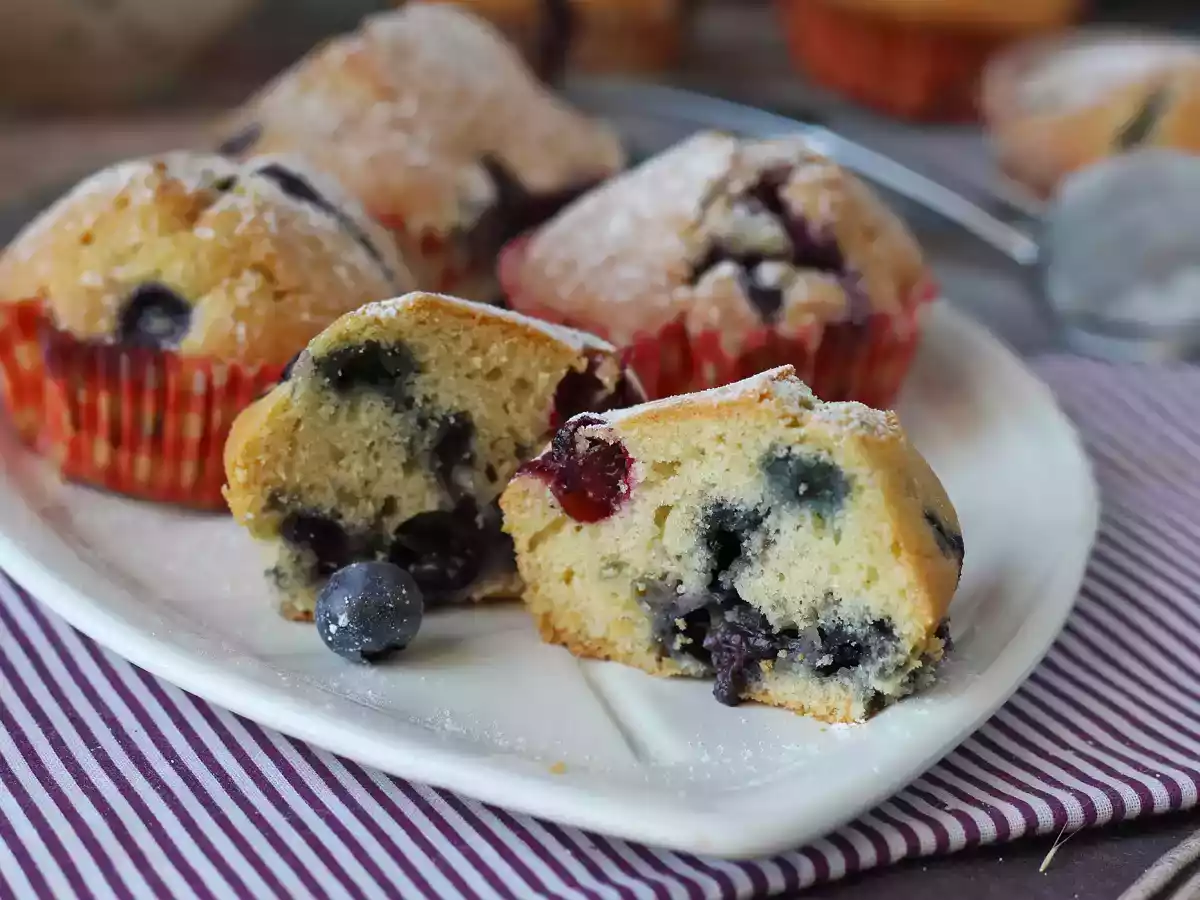 Bosbessenmuffins, een miniversie van Pyreneeëntaart! - foto 6