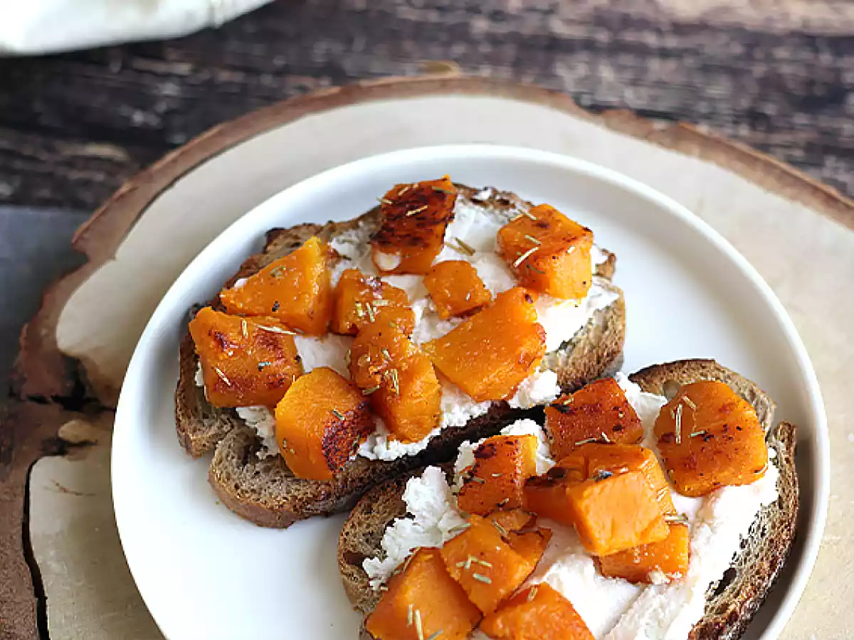 Boterhammen met ricotta, butternut en ei - foto 2